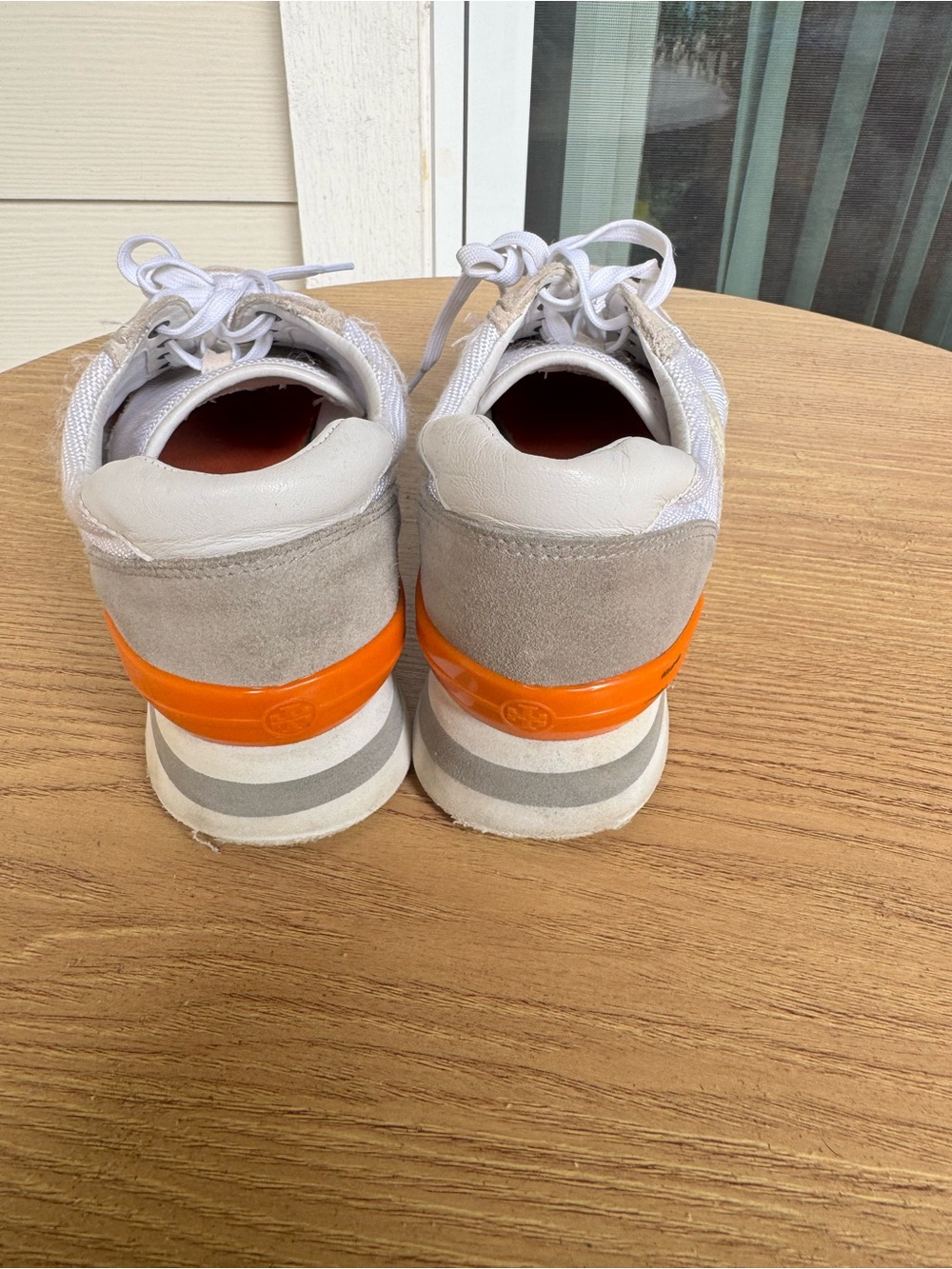 Tory Burch Minimalistic Sawtooth Logo Neutral Sneakers Logo Streetwear - Picture 10 of 10